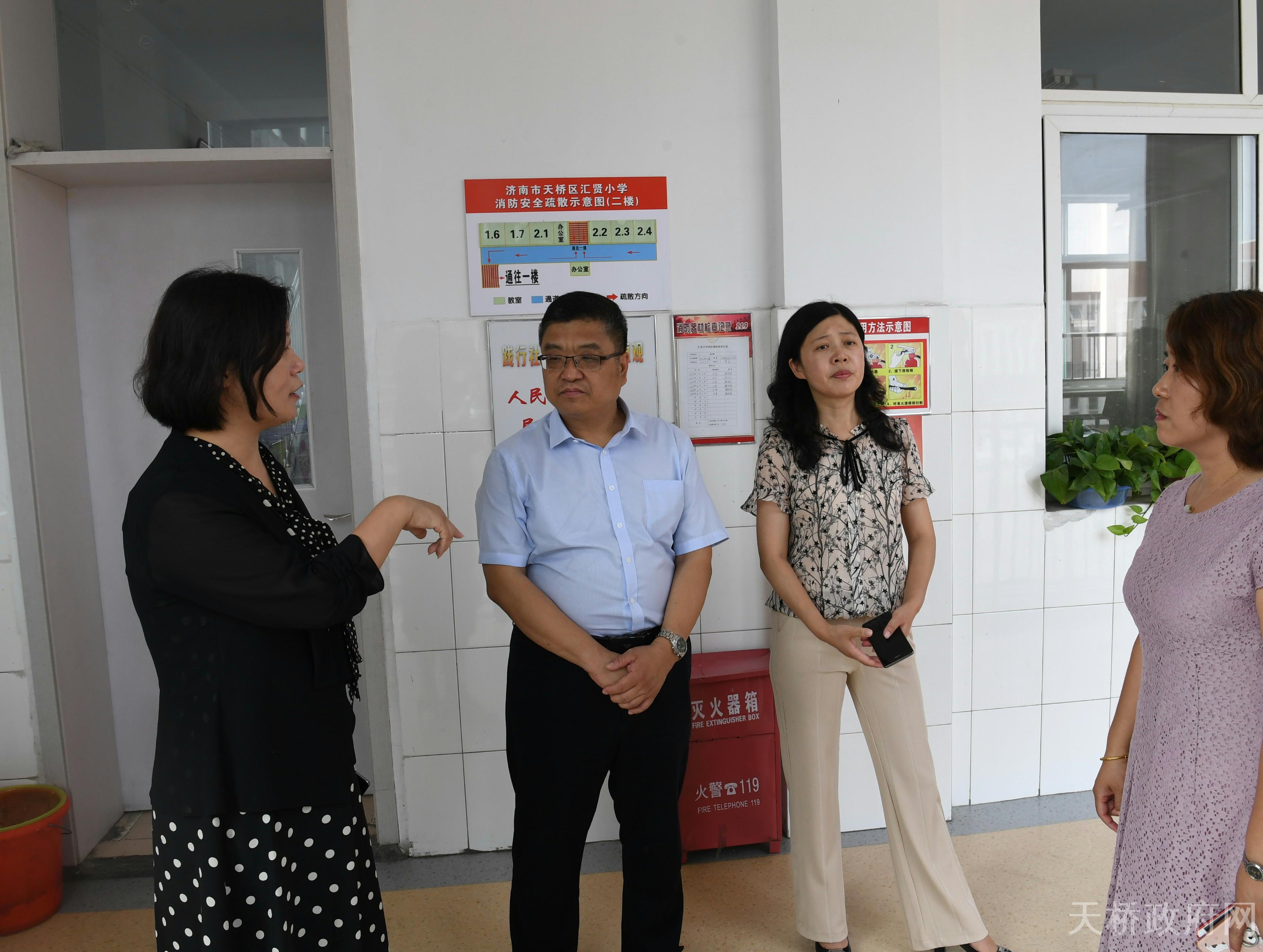 区委常委,宣传部部长,区委教育工作委员会书记张建明视察全区中,小