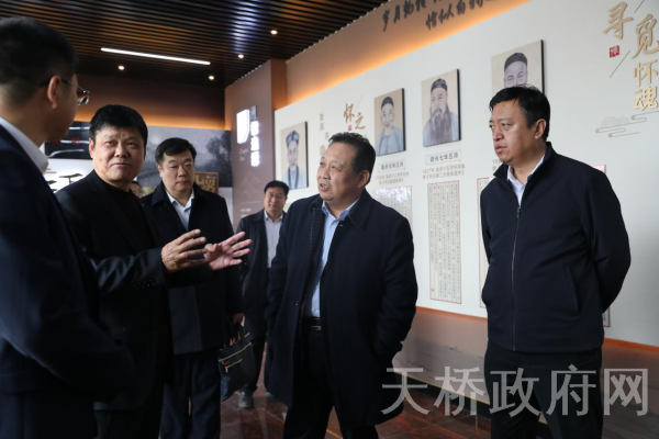孙战宇到桑梓店街道调研工作