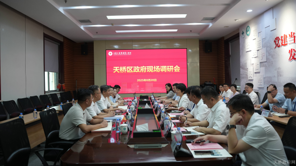 胡民安到山大齐鲁二院调研