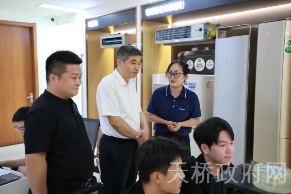 胡民安调研民营企业