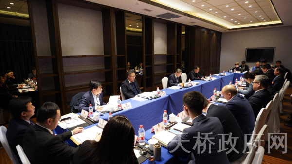 胡民安参加科协、科技界别联组讨论